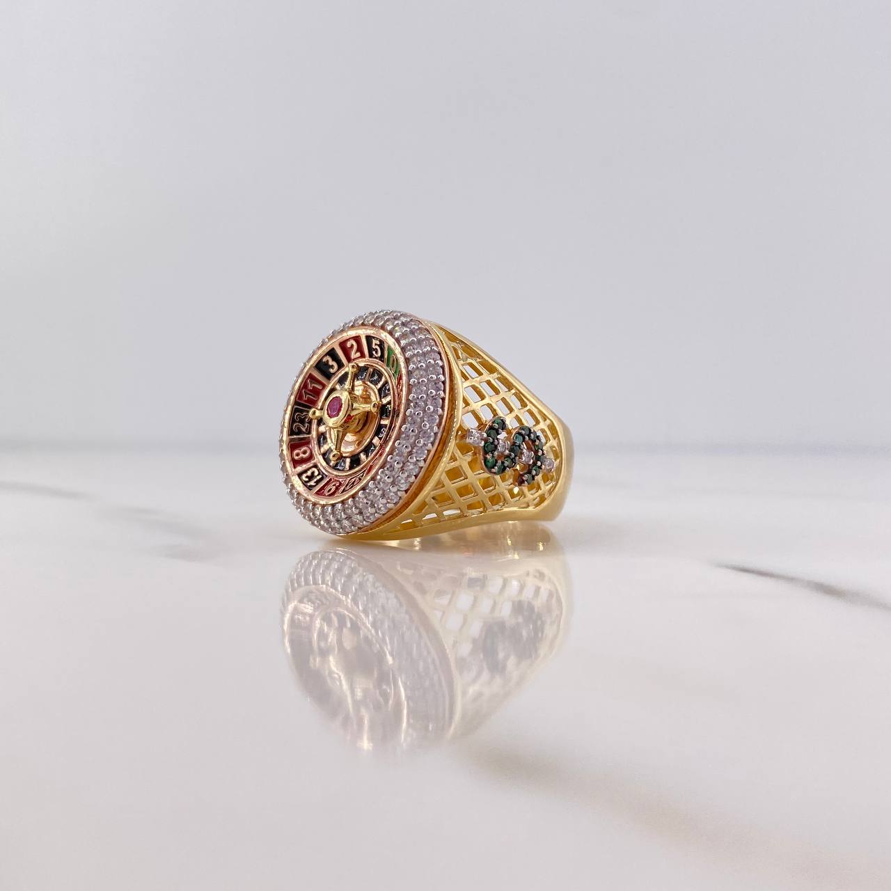 Anillo Ruleta 14.35gr / T10 1/2 / Circones Fucsia Blancos Verdes Tres Oros 18K $