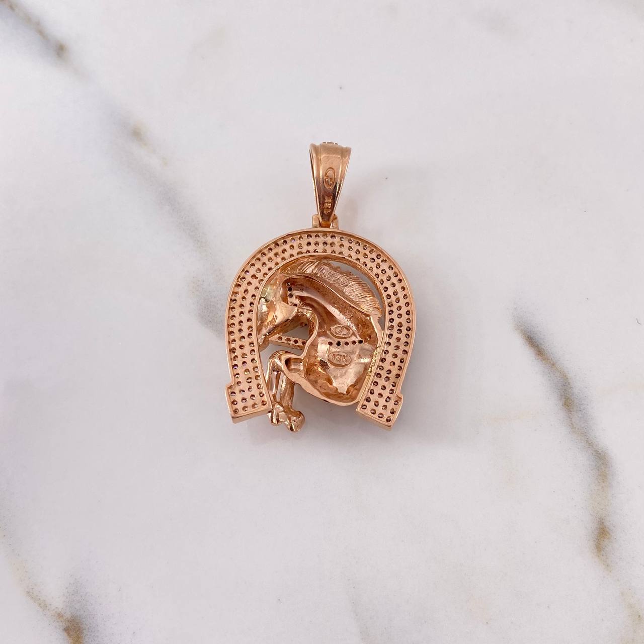 Dije Herradura Caballo 11.5gr / 4cm / Circones Blancos Dos Oros Blanco Rosa 18K $
