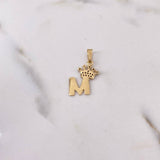Dije Letra M Corona 1.1gr / 2.5cm / Circones Negros Oro Amarillo 18K $