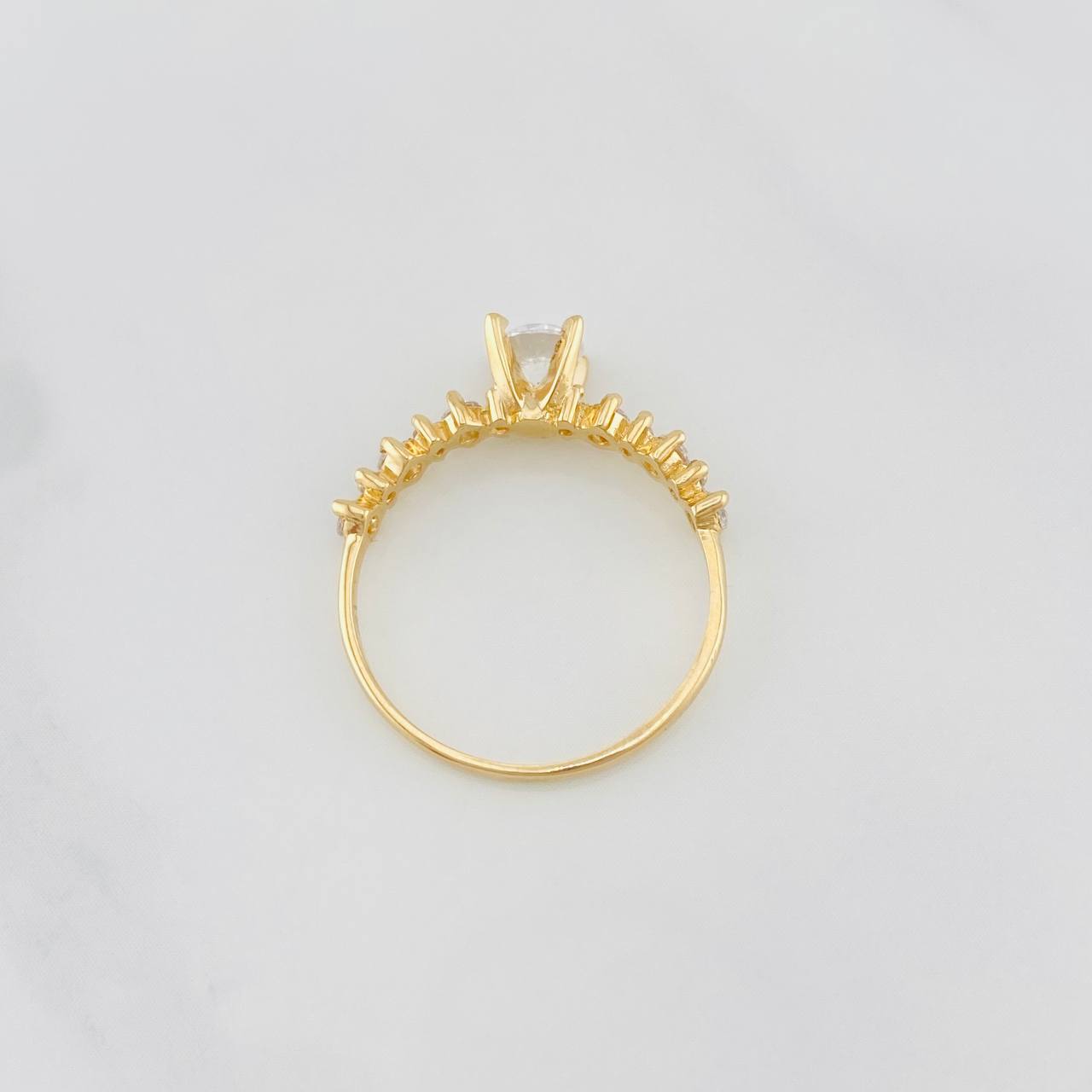 Anillo Solitario Churumbela 1.7g / T6 Oro Amarillo 18K