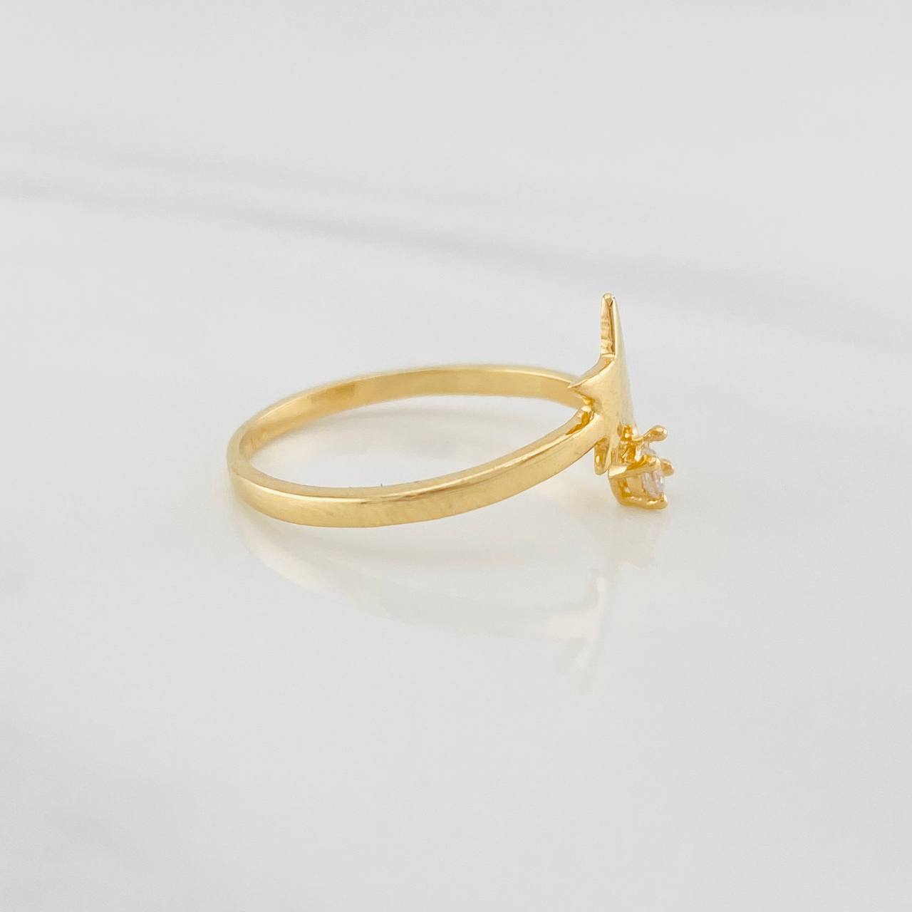 Anillo Estrella 1.5g / T6 Oro Amarillo 18K