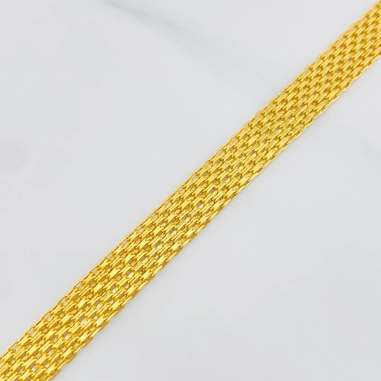 Pulso Chino 5.65 g / 20.5 cm / 7.7 mm Oro Amarillo 18K
