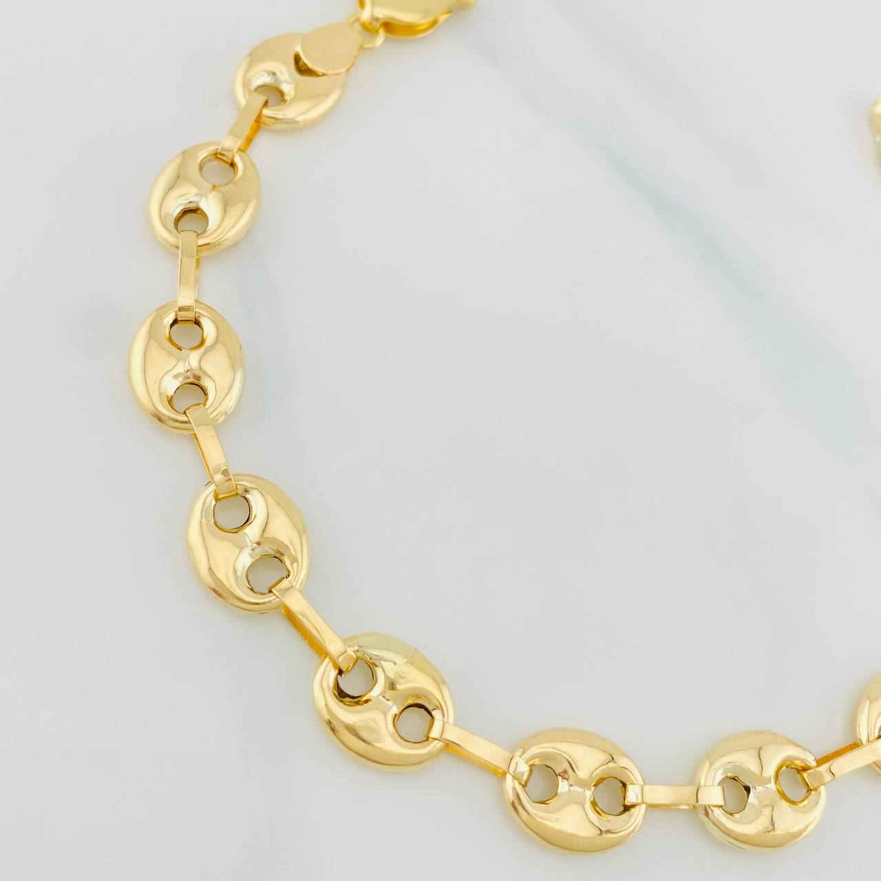 Pulso Gc 10g / 22cm / 9.43mm Oro Amarillo 18K