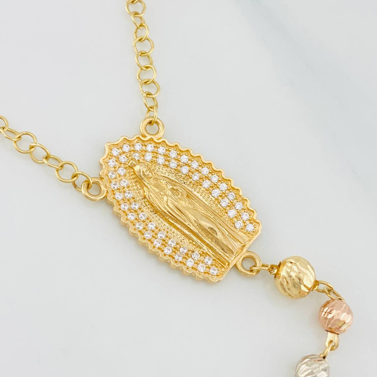 Rosario Guadalupe Cruz 10.6g / 60cm / 4mm-5mm Tres Oros 18K