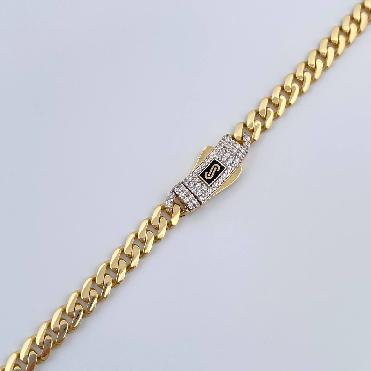 Pulso Cubano Infinito 7.35gr / 20.8cm / Oro Amarillo +4 18K +