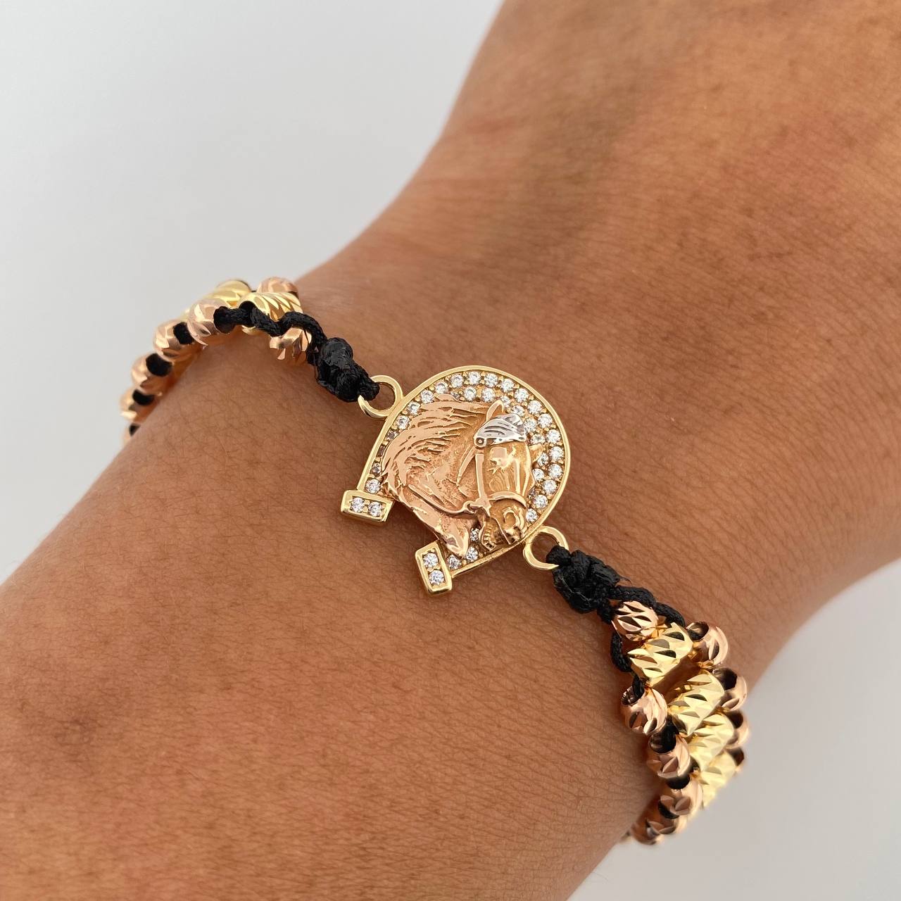 Pulsera Negra Herradura Caballo 5.7gr / Oro 18K &