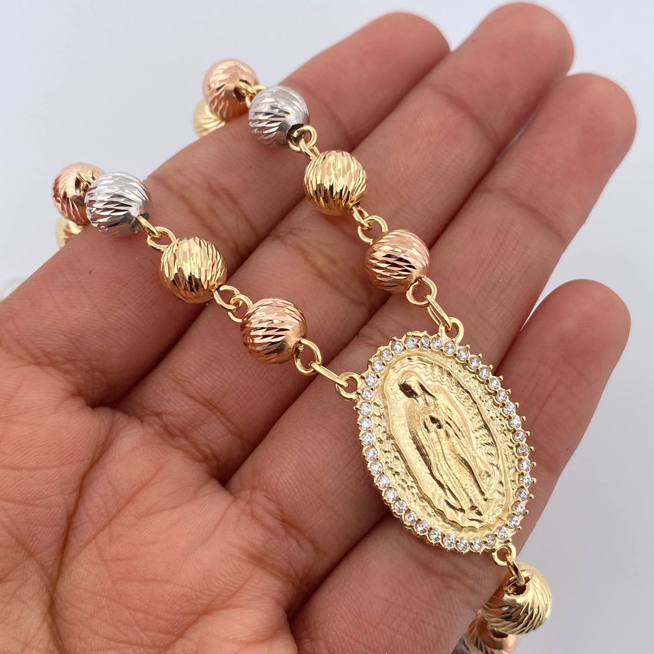 Rosario Virgen de Guadalupe 33.25gr / 62.8cm / Oro 18K $
