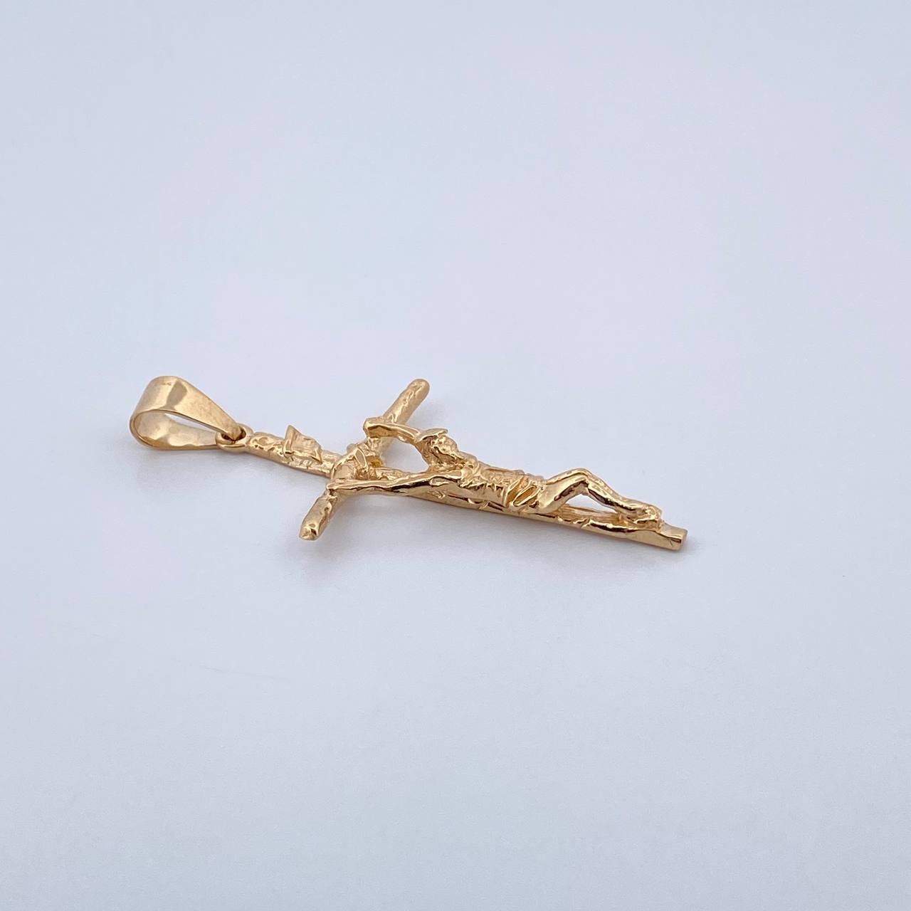 Dije Cruz Cristo 3.65gr / 4.5cm / Oro Amarillo 18K &
