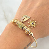 Pulso Aro Dijes 17.35gr / 19cm / Oro 18K *