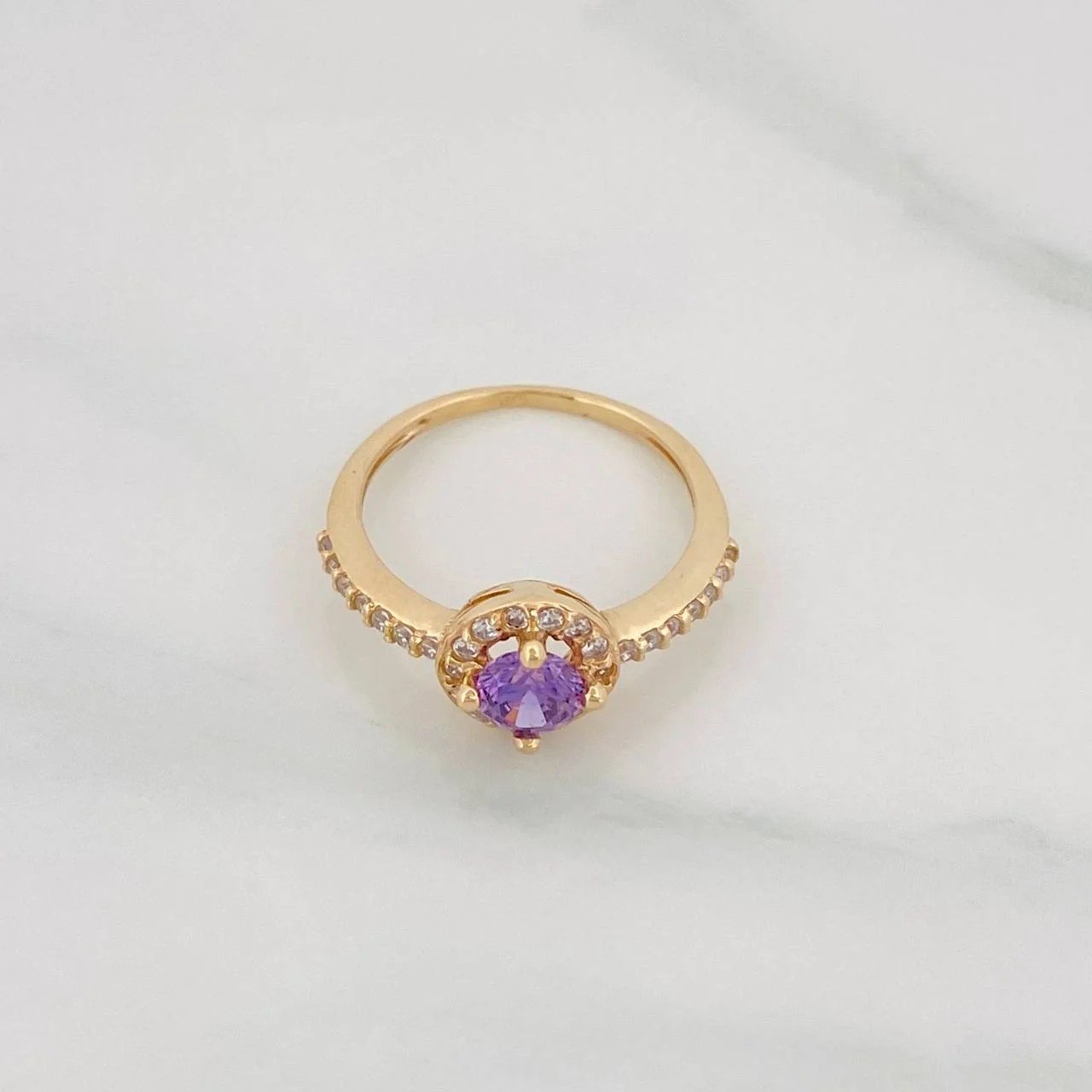 Anillo Halo Circulo 2.4g / T7 Oro Amarillo 18K