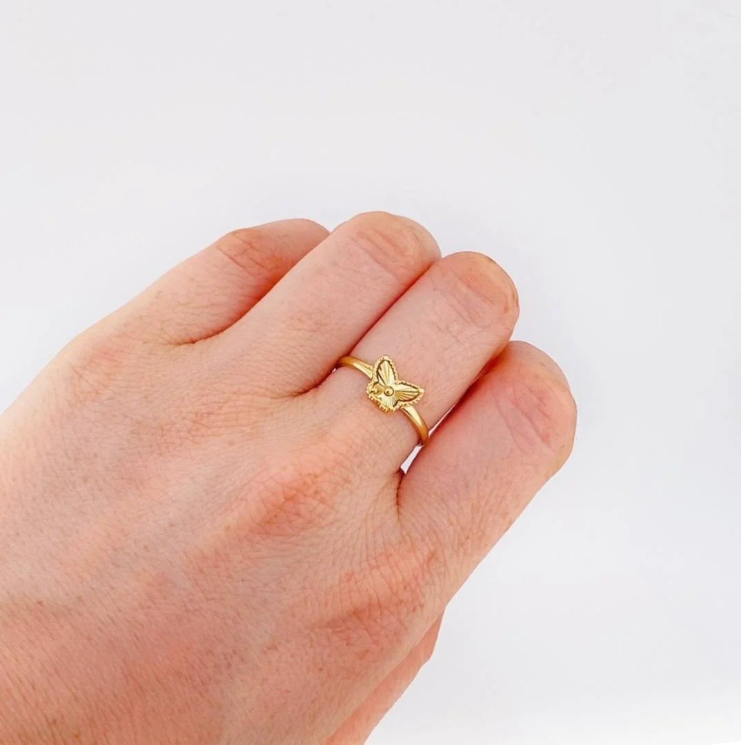 Anillo Mariposa Diamantada 1g / T7 Oro Amarillo 18K