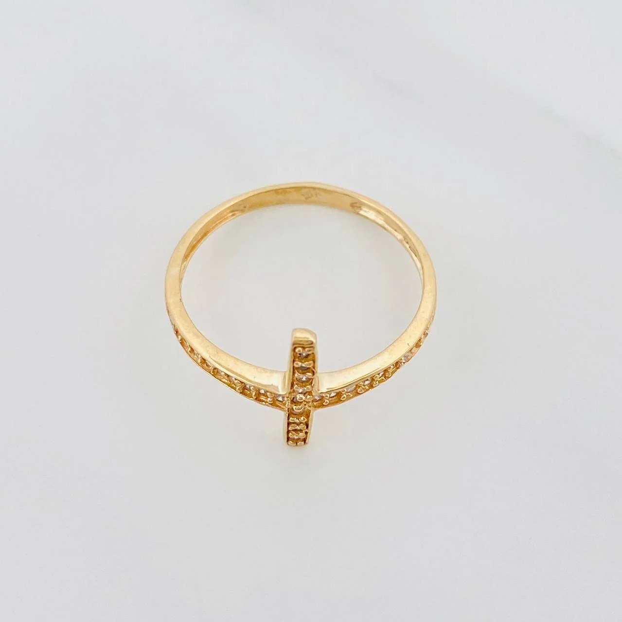 Anillo Cruz 1.9g / T8 Oro Amarillo 18K