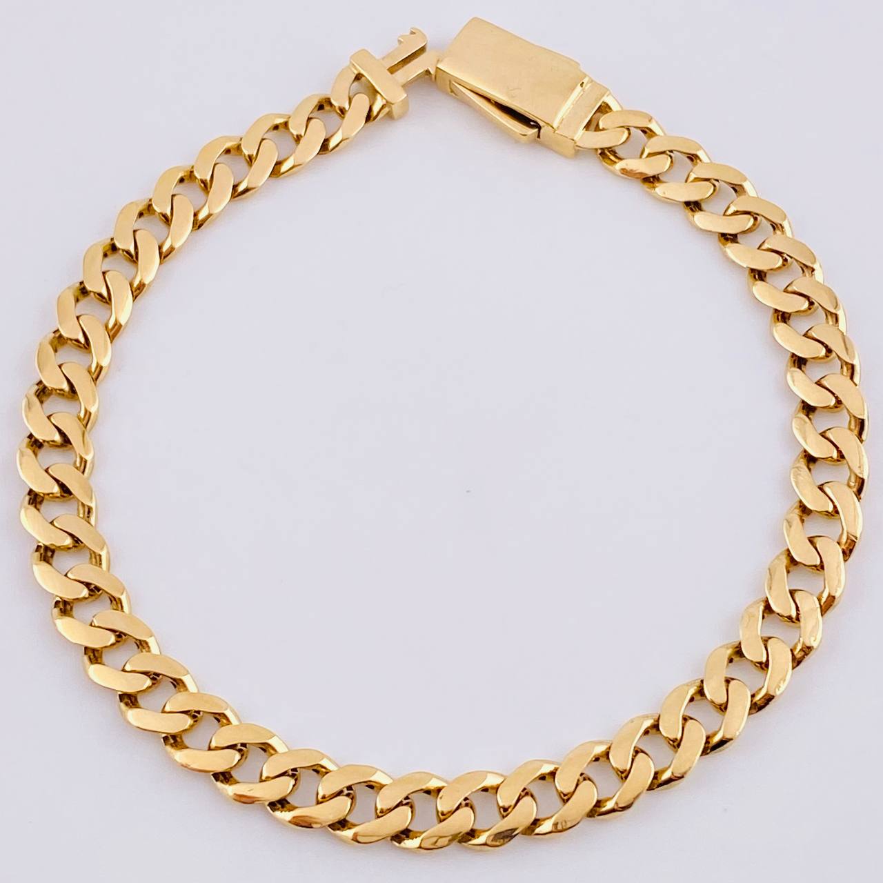 Pulso Cubano 9.6 g / 21.1 cm / 6 mm Oro Amarillo 18K