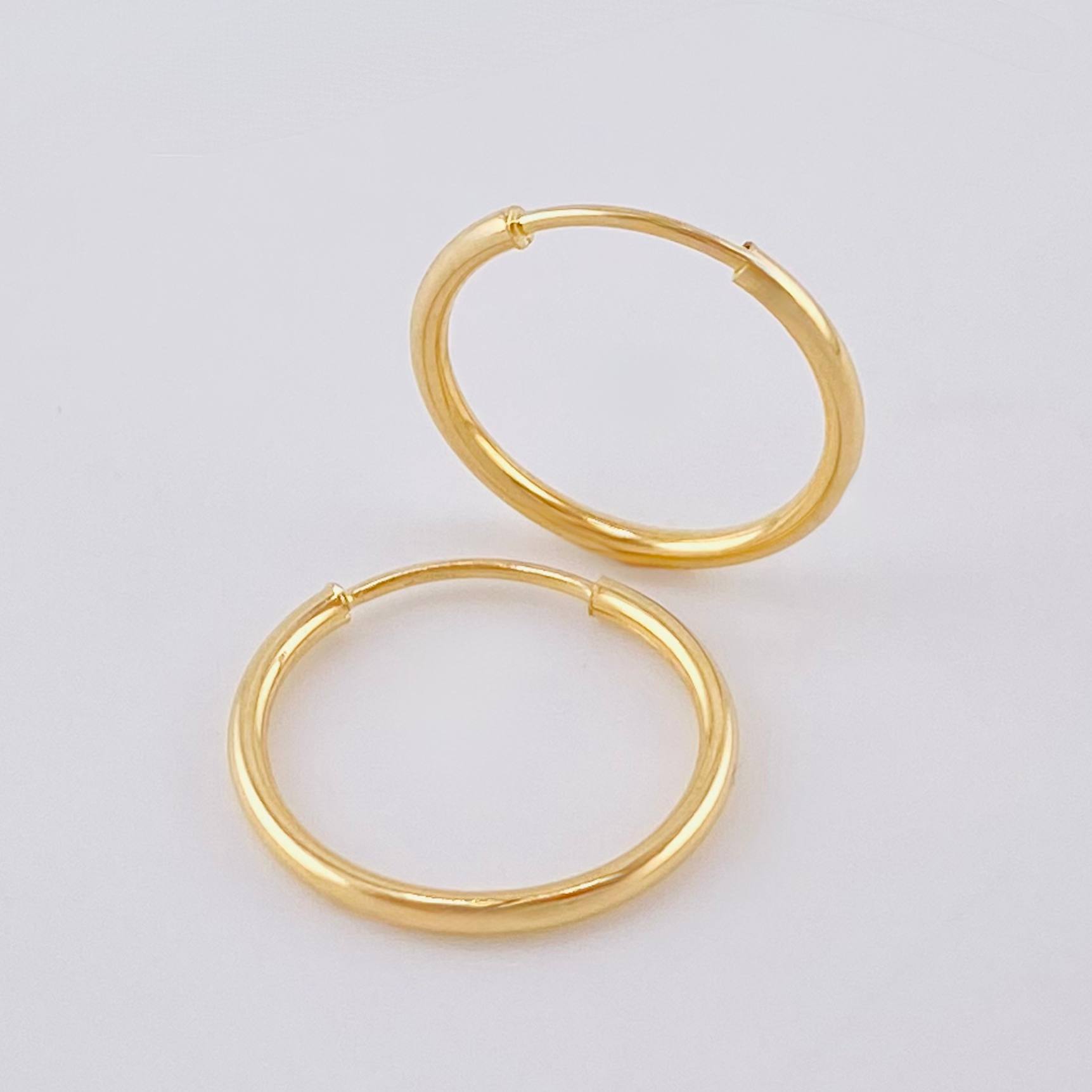 Candongas Aro Liso 0.55 g / 1.3 cm Oro Amarillo 18K