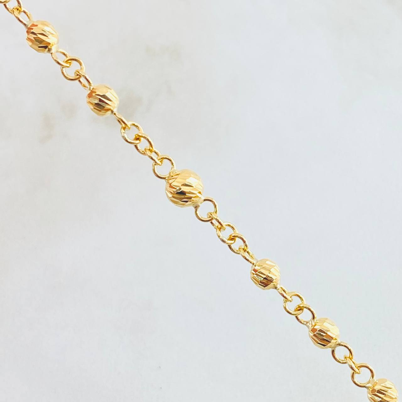 Rosario Virgen Milagrosa 17.65gr / 60cm / Oro Amarillo 18K