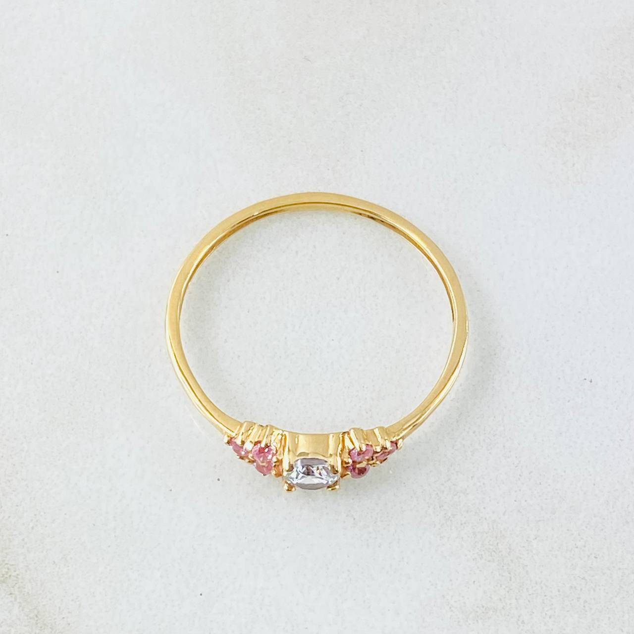 Anillo Solitario Trío Chispa 1.2gr / T7 1/4 / Oro Amarillo 18K *