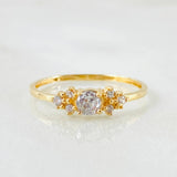 Anillo Solitario Trío Chispa 1.05gr / T5 1/4 / Oro Amarillo 18K *
