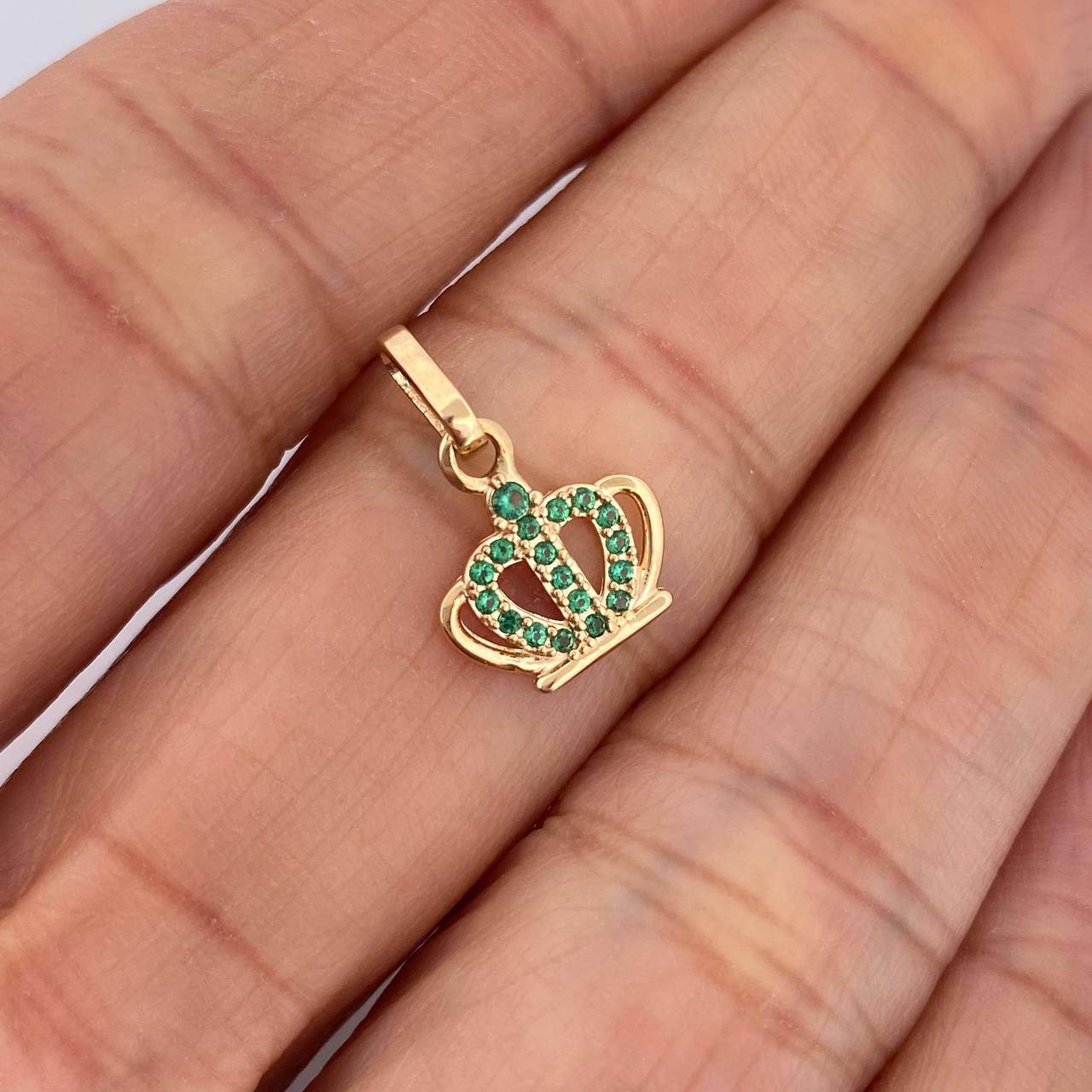 Dije Corona 0.7gr / 1.7cm / Oro Amarillo 18K &