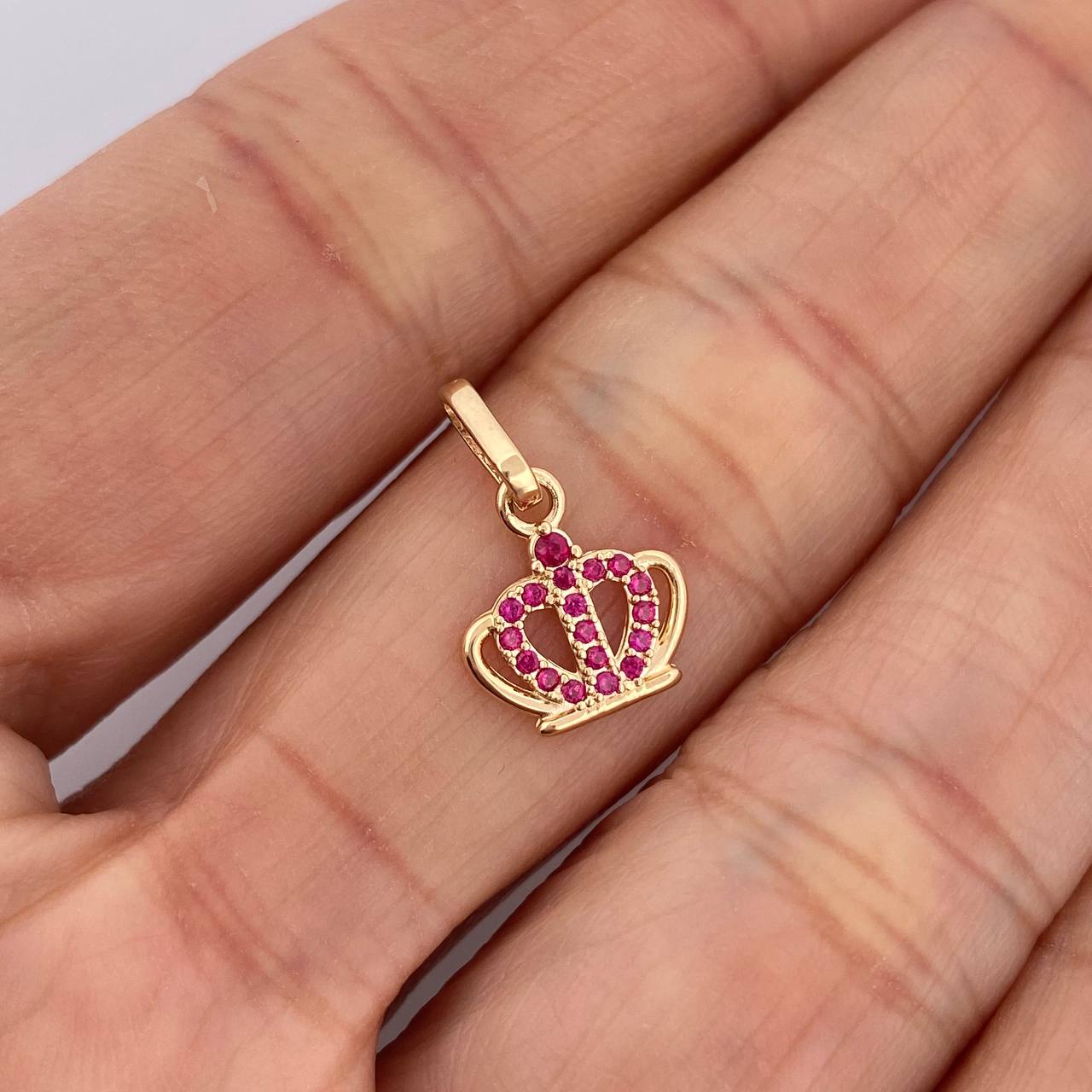 Dije Corona 0.7gr / 1.7cm / Oro Amarillo 18K &