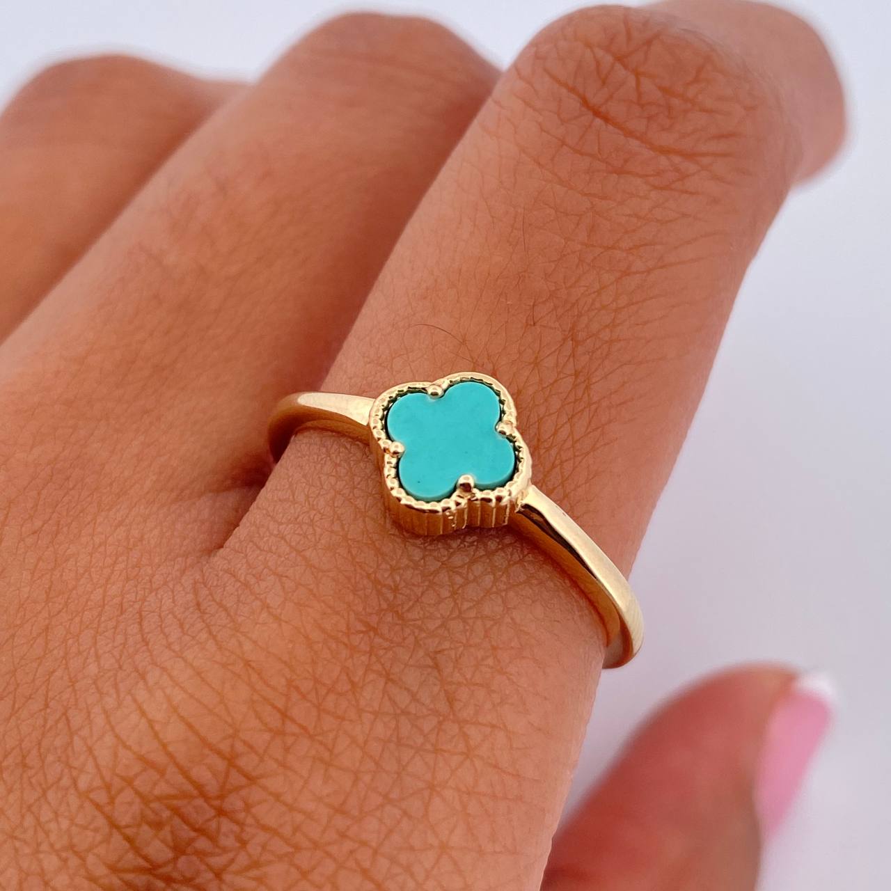 Anillo Trebol 1.95gr / T8 / Piedra Aguamarina Oro Amarillo 18K &