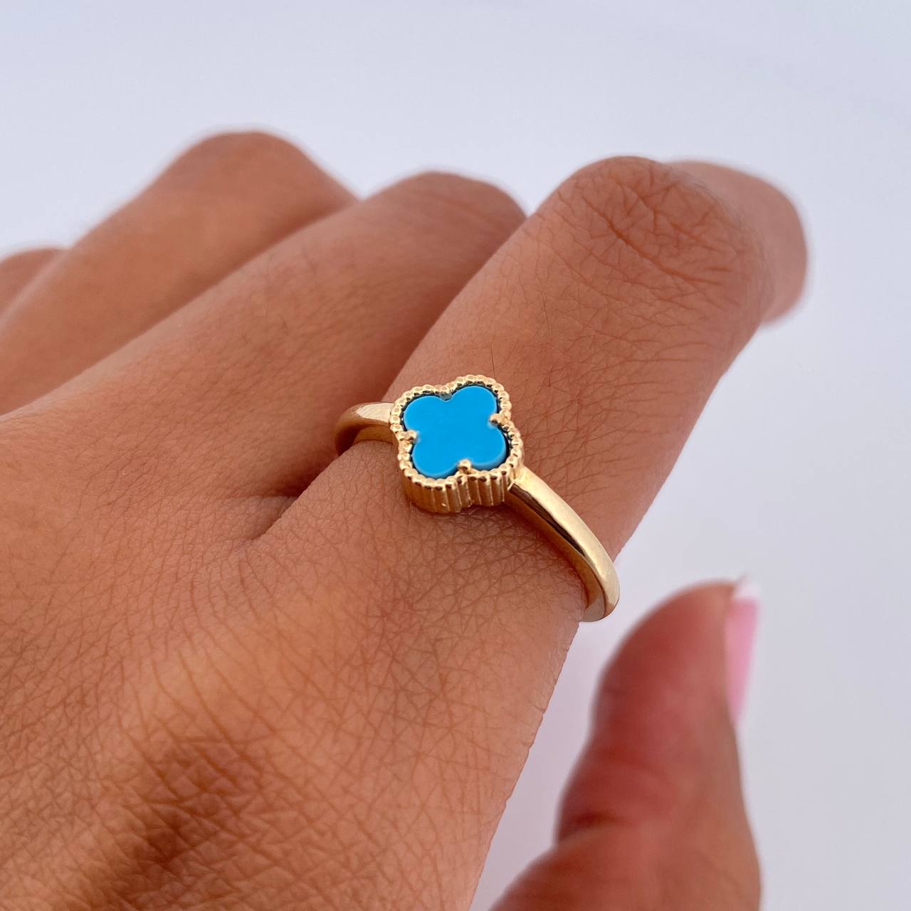 Anillo Trebol 2.15gr / T5 3/4 / Piedra Azul Oro Amarillo 18K &