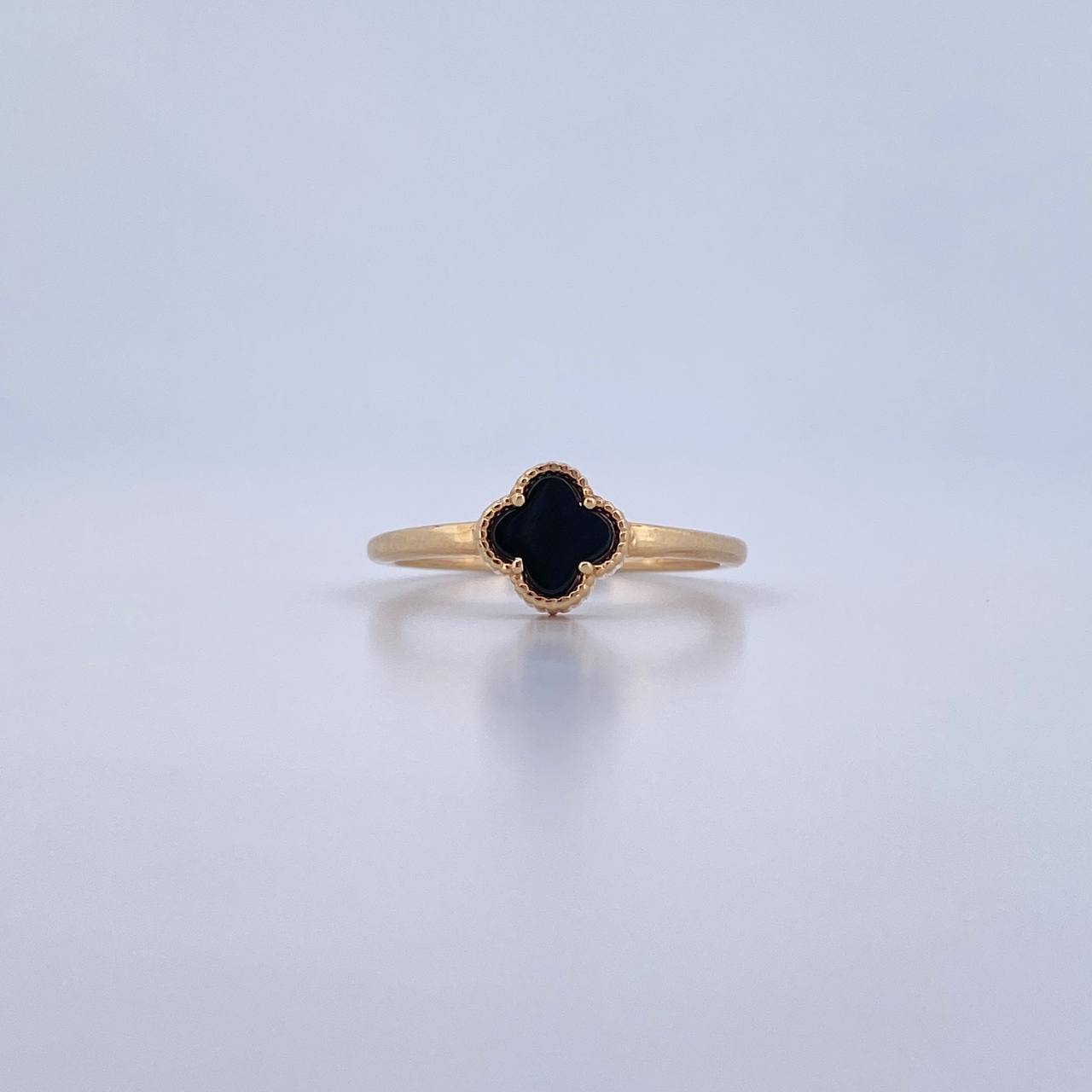 Anillo Trebol 2gr / T7 1/4 / Onix Negra Oro Amarillo 18K &
