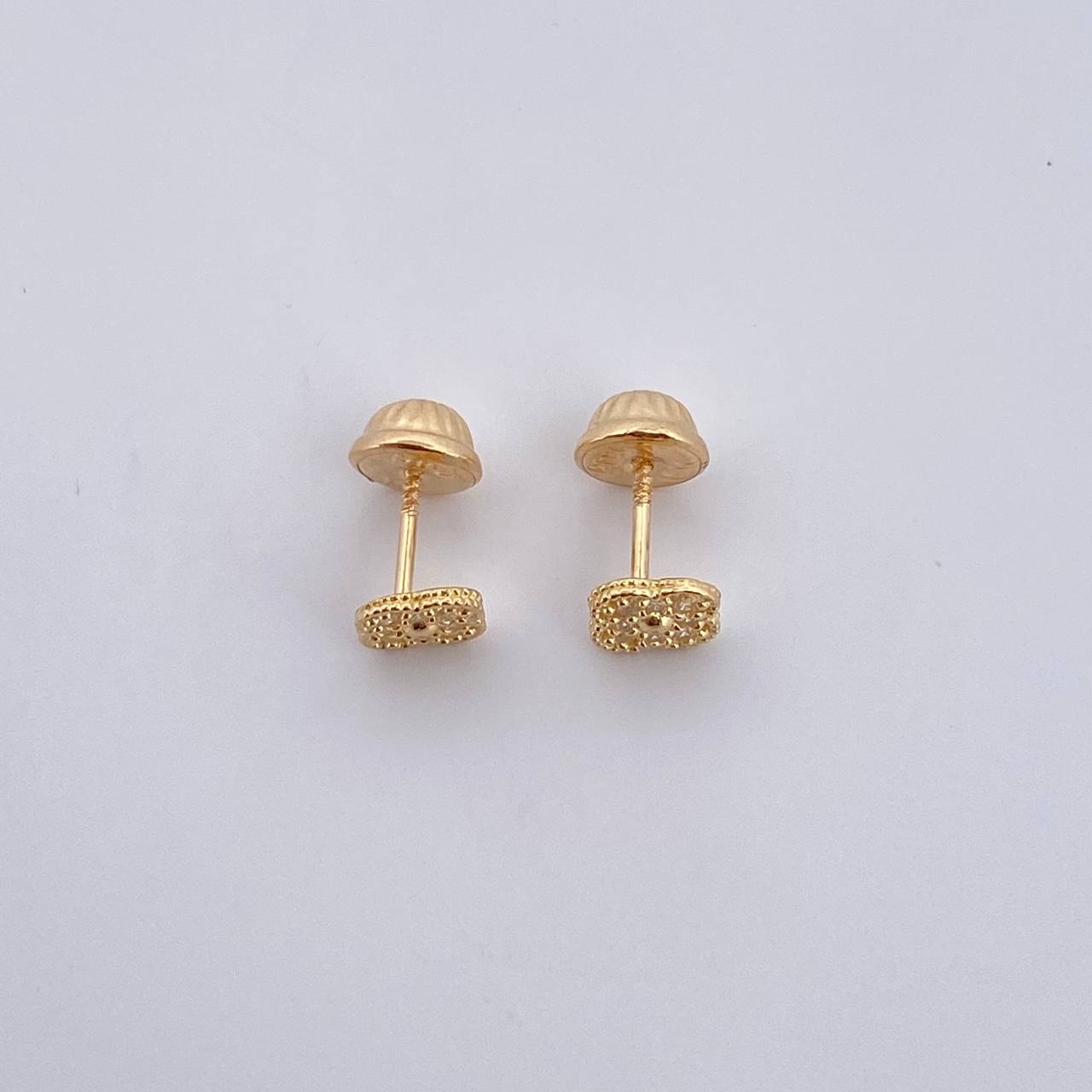 Topos Flor 0.85gr / Circones Blancos Oro Amarillo 18K &