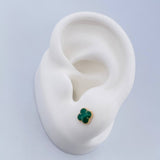 Topos Trebol 0.95gr / 5.5mm Resina Verde Oro Amarillo 18K &