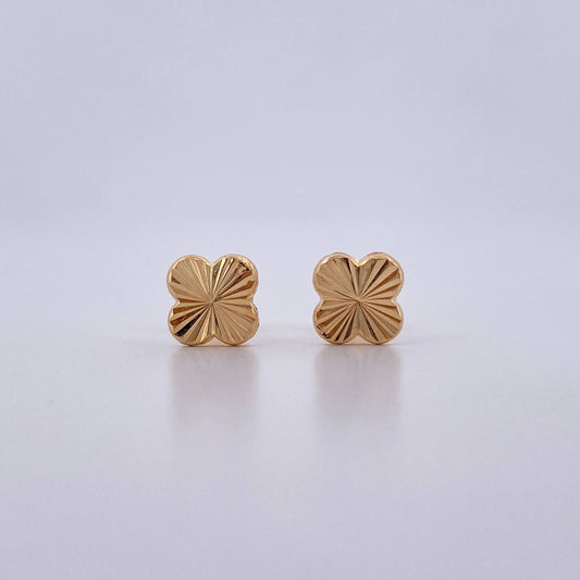Topos Trebol 0.7gr / 6.1mm Diamantados Oro Amarillo 18K &