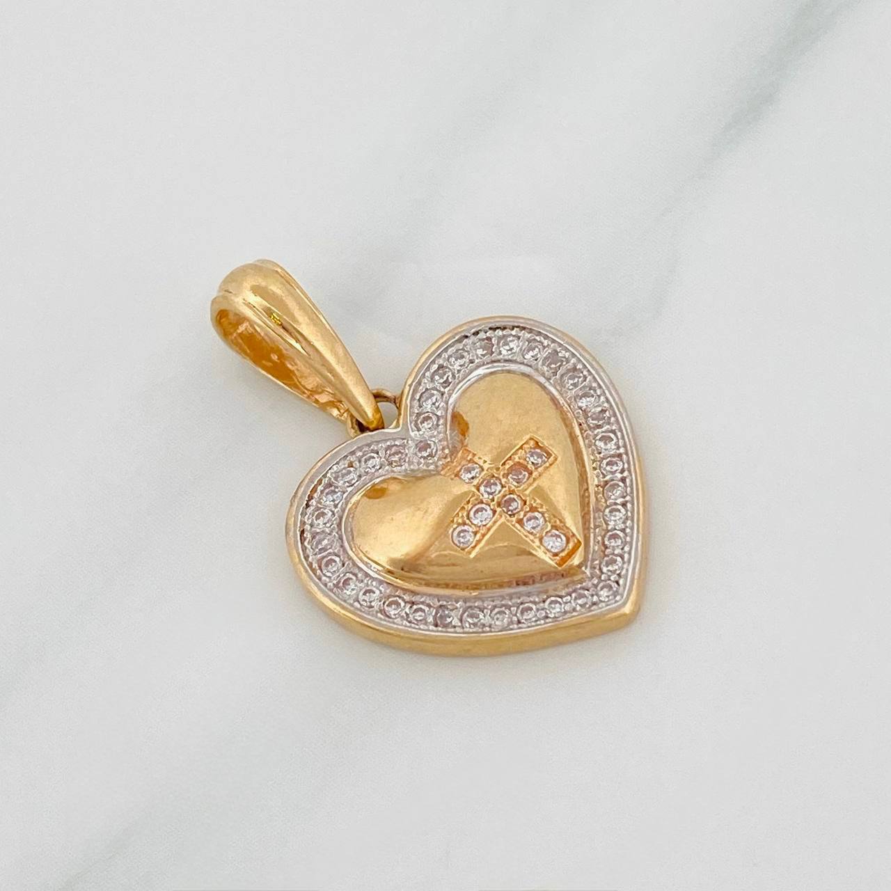 Dije Corazón Cruz 2.7g / 2.5cm Dos Oros Amarillo Blanco 18K