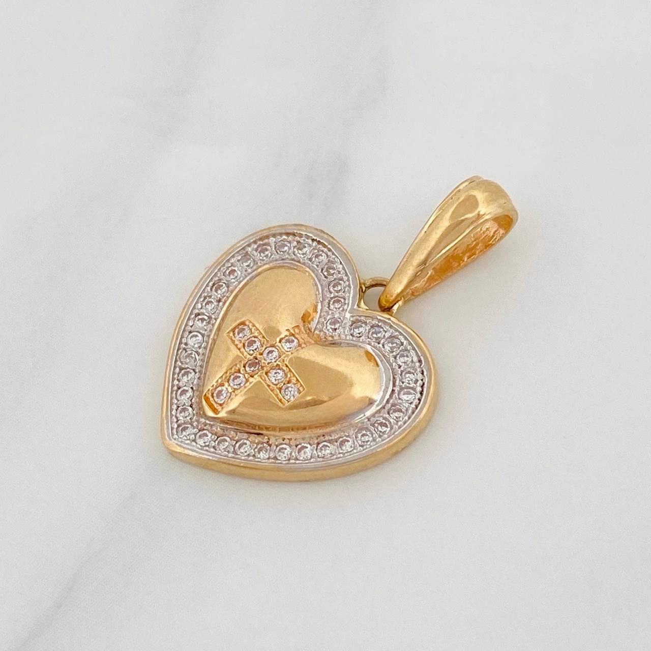 Dije Corazón Cruz 2.7g / 2.5cm Dos Oros Amarillo Blanco 18K