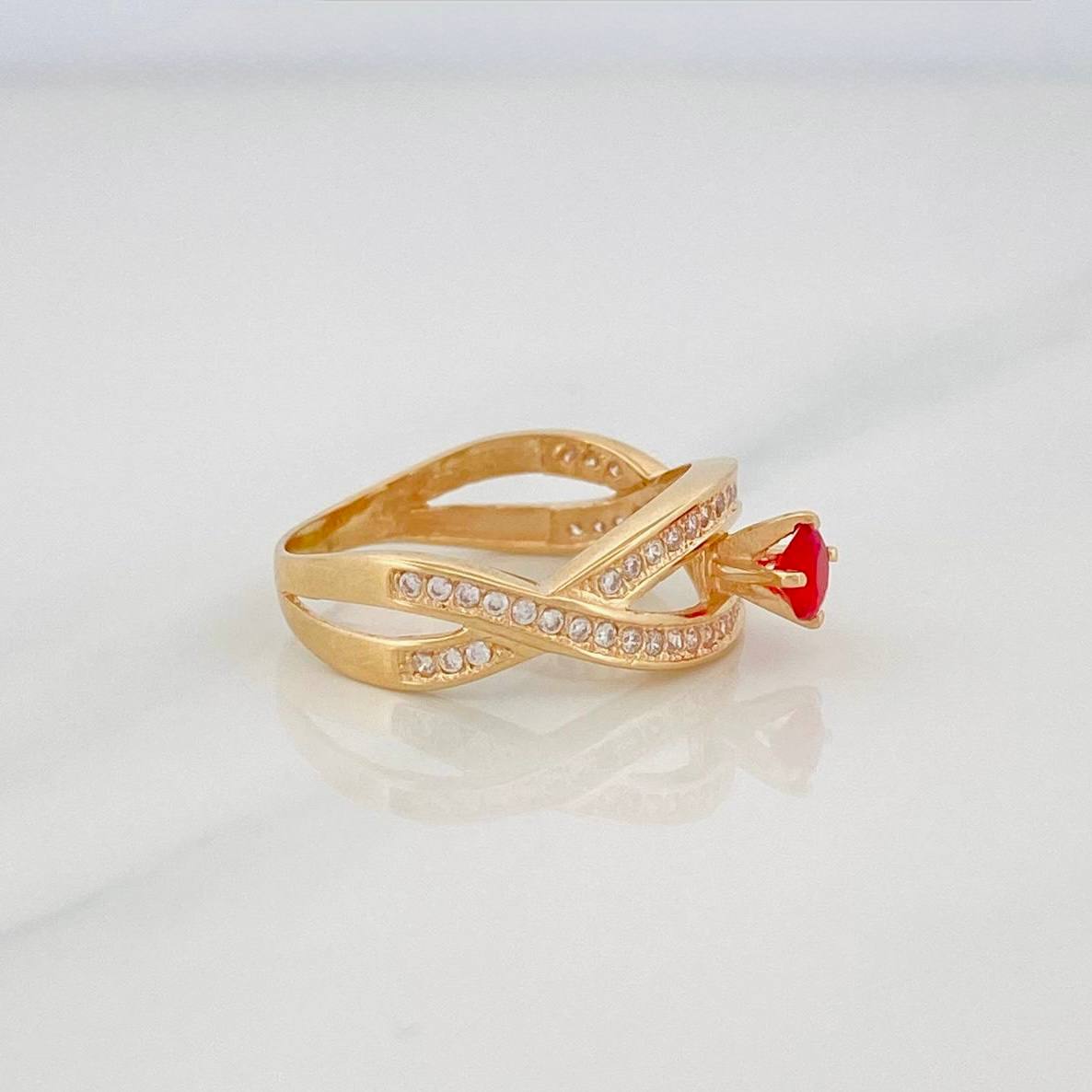 Anillo Solitario Entrelazado 2.85g / T6 1/4 Oro Amarillo 18K