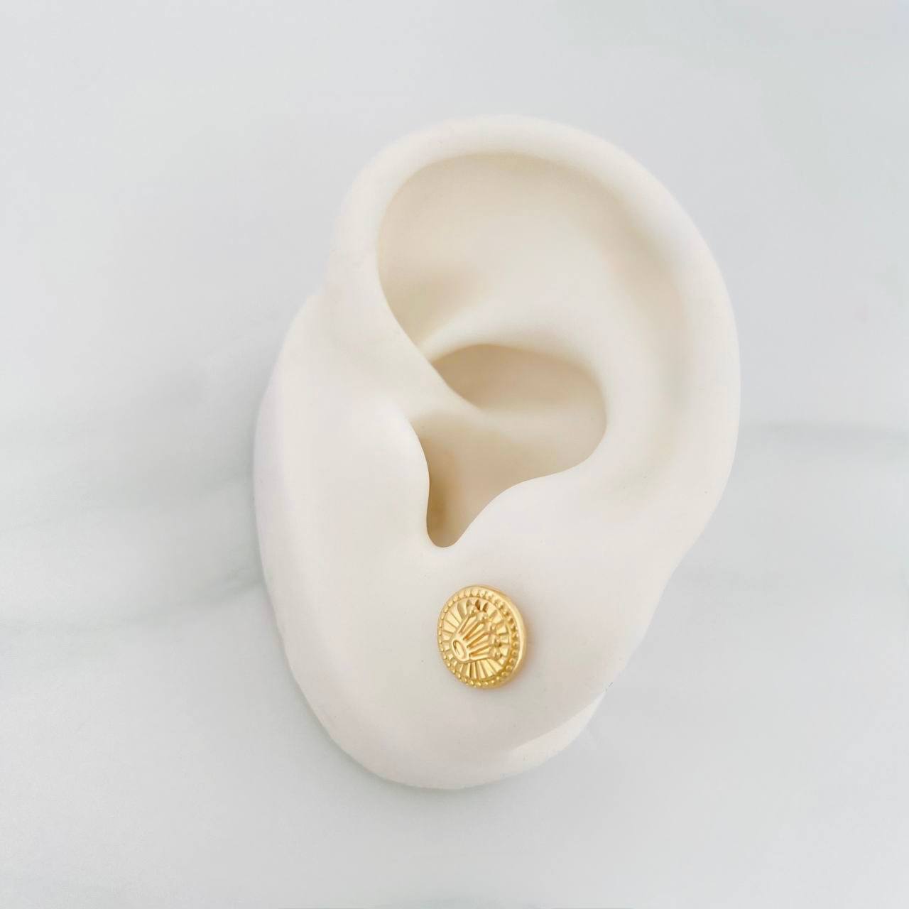 Topos Circulo Corona 0.9g / 7.8mm Oro Amarillo 18K