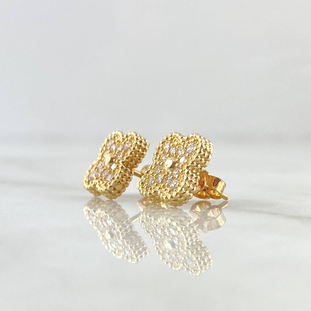 Topos Trebol VCyA  3.9gr / 1cm / Circones Blancos Punteado Oro Amarillo Nac.Esp. 18K