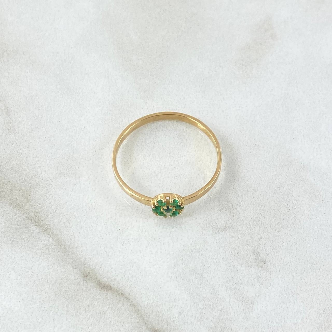 Anillo Sello Flor 1.3gr / T7 / Esmeraldas 7pts Oro Amarillo 18K (Joya) ©