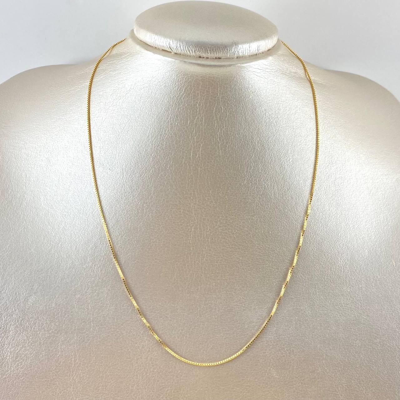 Cadena Veneciana 2.65gr / 45cm / 0.9mm Oro Amarillo +3 18K