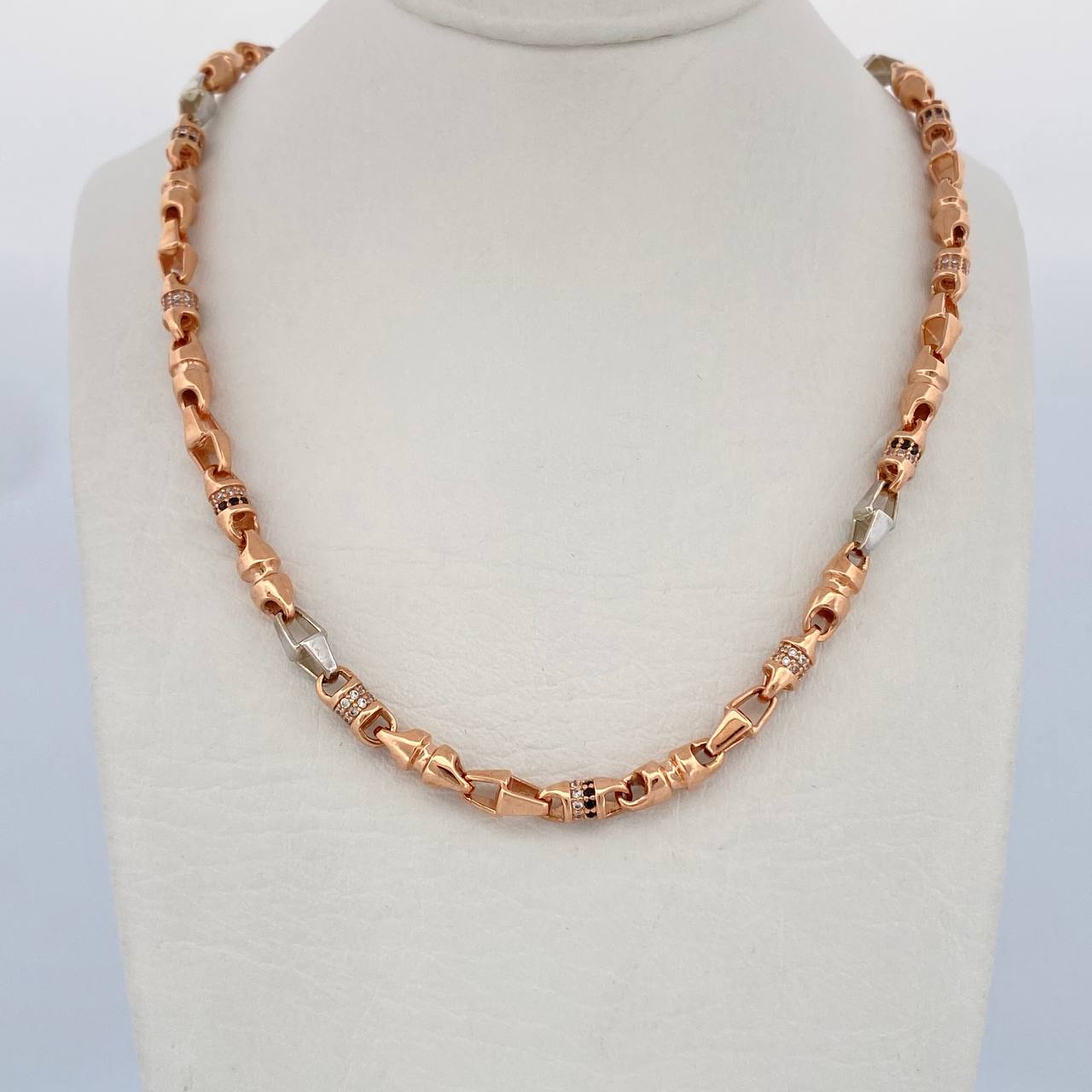 Cadena Rustica Rombos 56gr / 67cm / Oro 18K $