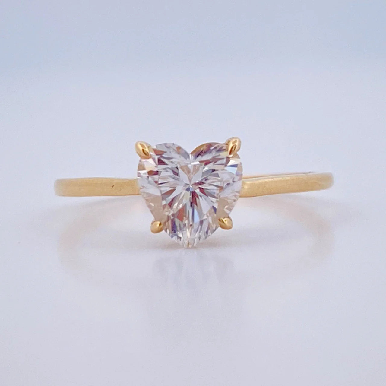 Anillo Corazon 1.5gr / T6 1/4 / Oro Amarillo 18K %