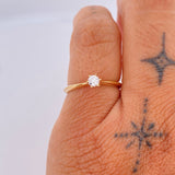 Anillo Solitario 1.65gr / T5 1/4 / Oro Amarillo 18K &