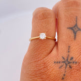 Anillo Solitario 1.55gr / T5 3/4 / Oro Amarillo 18K &