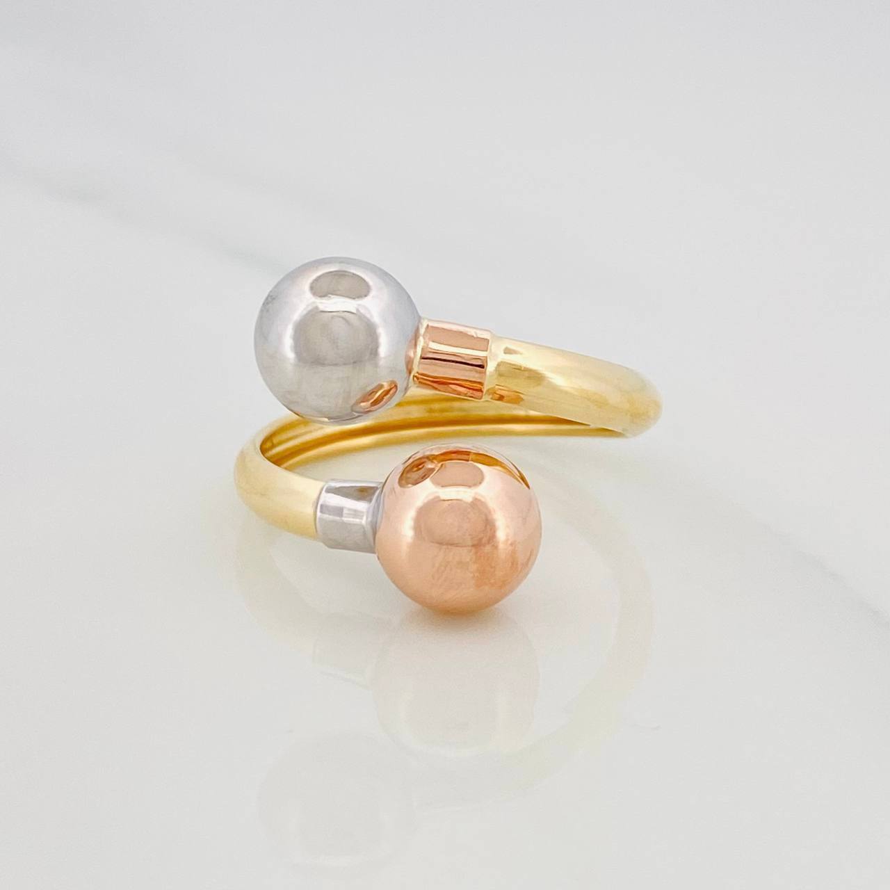 Anillo Tú y Yo 2.3g / T7 3/4 Tres Oros 18K