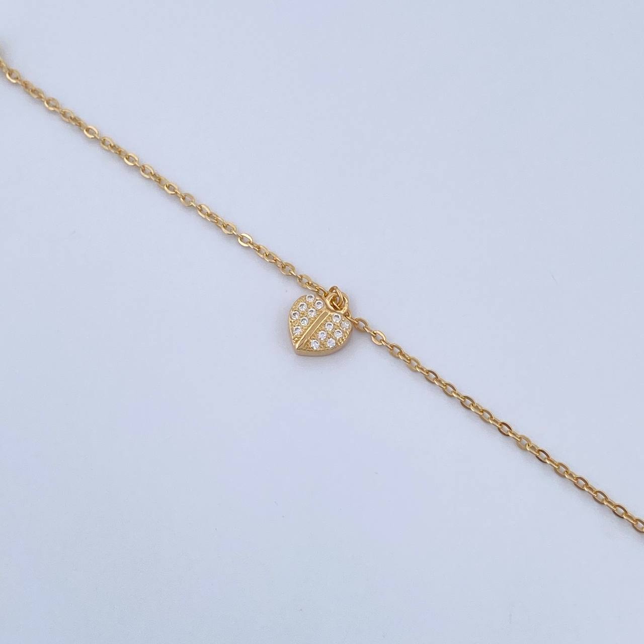 Tobillera Aro Seguido Corazon 2.2gr / 25.3cm / 4mm Bolas Diamantadas Circones Blancos Oro Amarillo 18K &