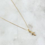 Cadena Veneciana 0.85gr / 40cm / 0.5mm + Dije Cruz 0.25gr / 1.6cm Lisa 1.1gr / Oro Amarillo 18K (Oferta)