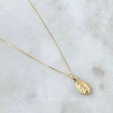 Cadena Veneciana 0.85gr / 40cm / 0.5mm + Dije Guadalupe 0.45gr / 1.8cm Silueta Mate 1.3gr / Oro Amarillo 18K (Oferta)
