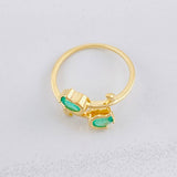Anillo Tulipanes Esmeraldas 51pts 2.55g / T6 3/4 Oro Amarillo 18K