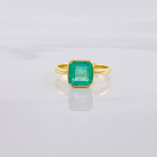 Anillo Cubo Esmeralda 1.2qts 4.45g / T9 Oro Amarillo 18K