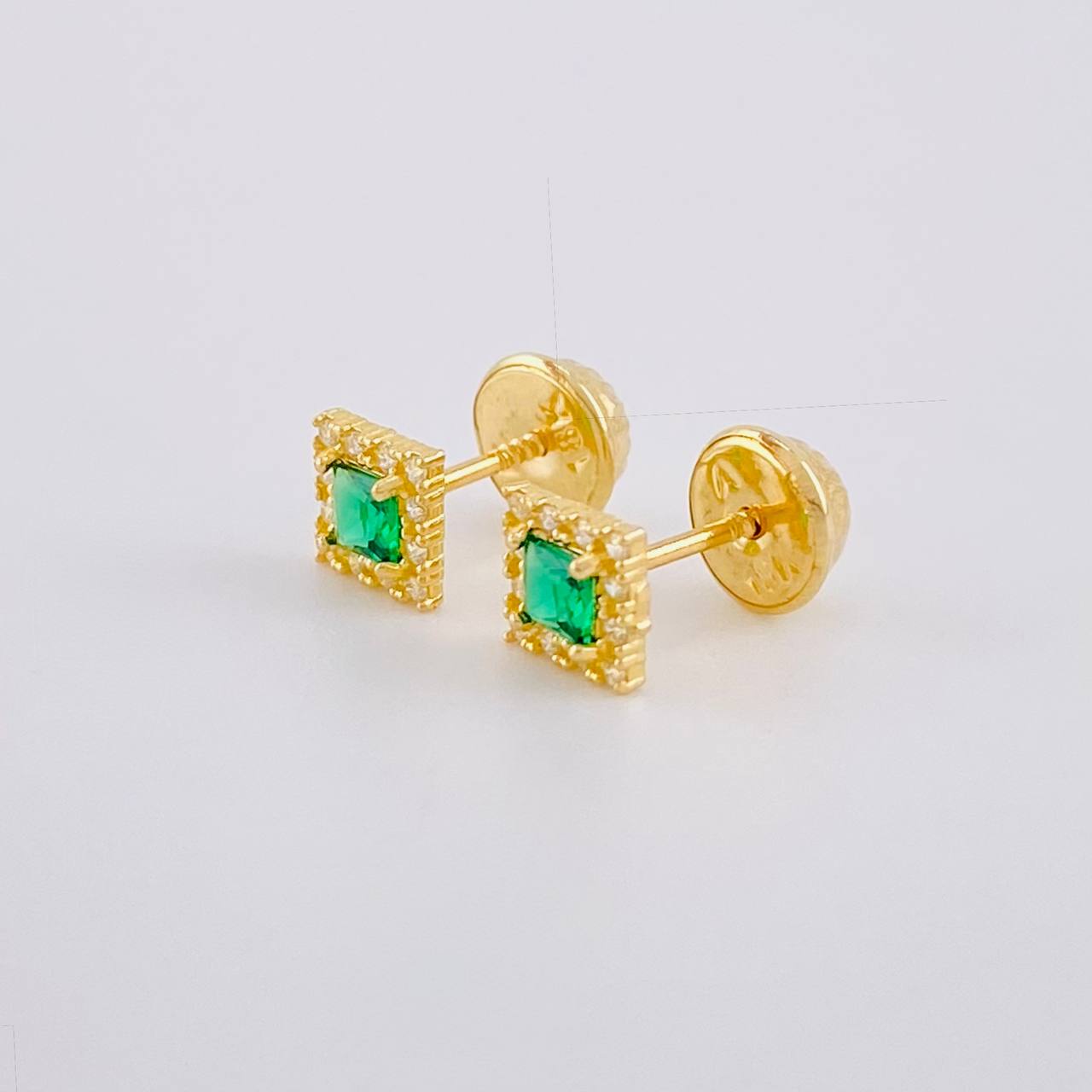 Topos Halo Cuadrado 0.7g / 4.7mm Oro Amarillo 18K
