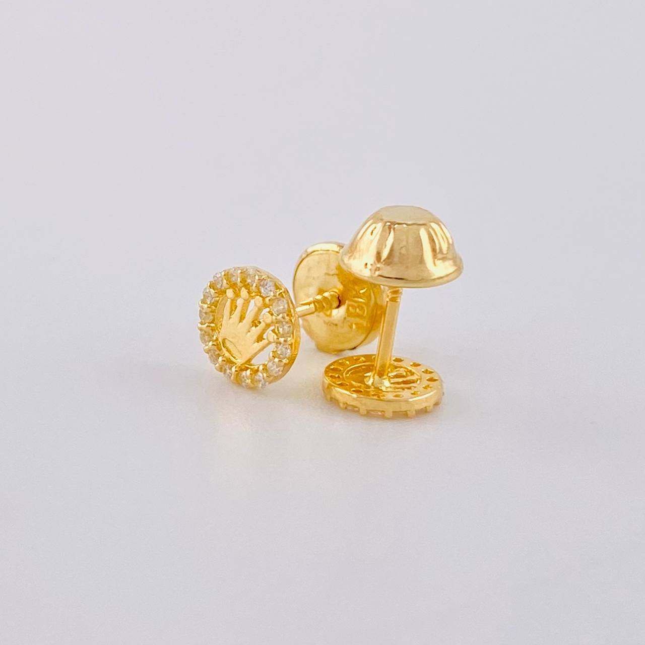 Topos Circulo Corona 0.7g / 5.6mm Oro Amarillo 18K