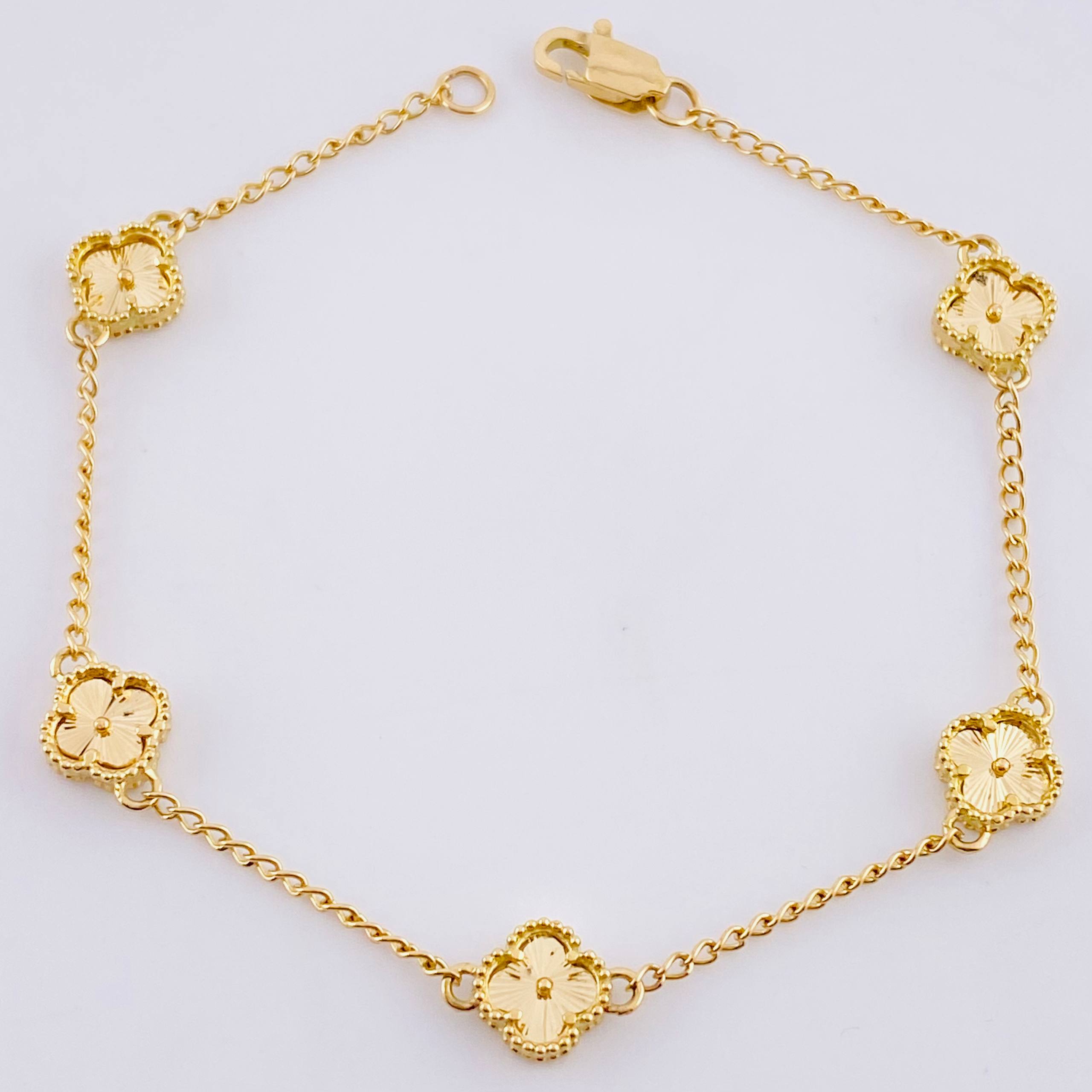Pulso Trebol Espiga Diamantado 4.85g / 18.2cm / 1.6mm Oro Amarillo 18K