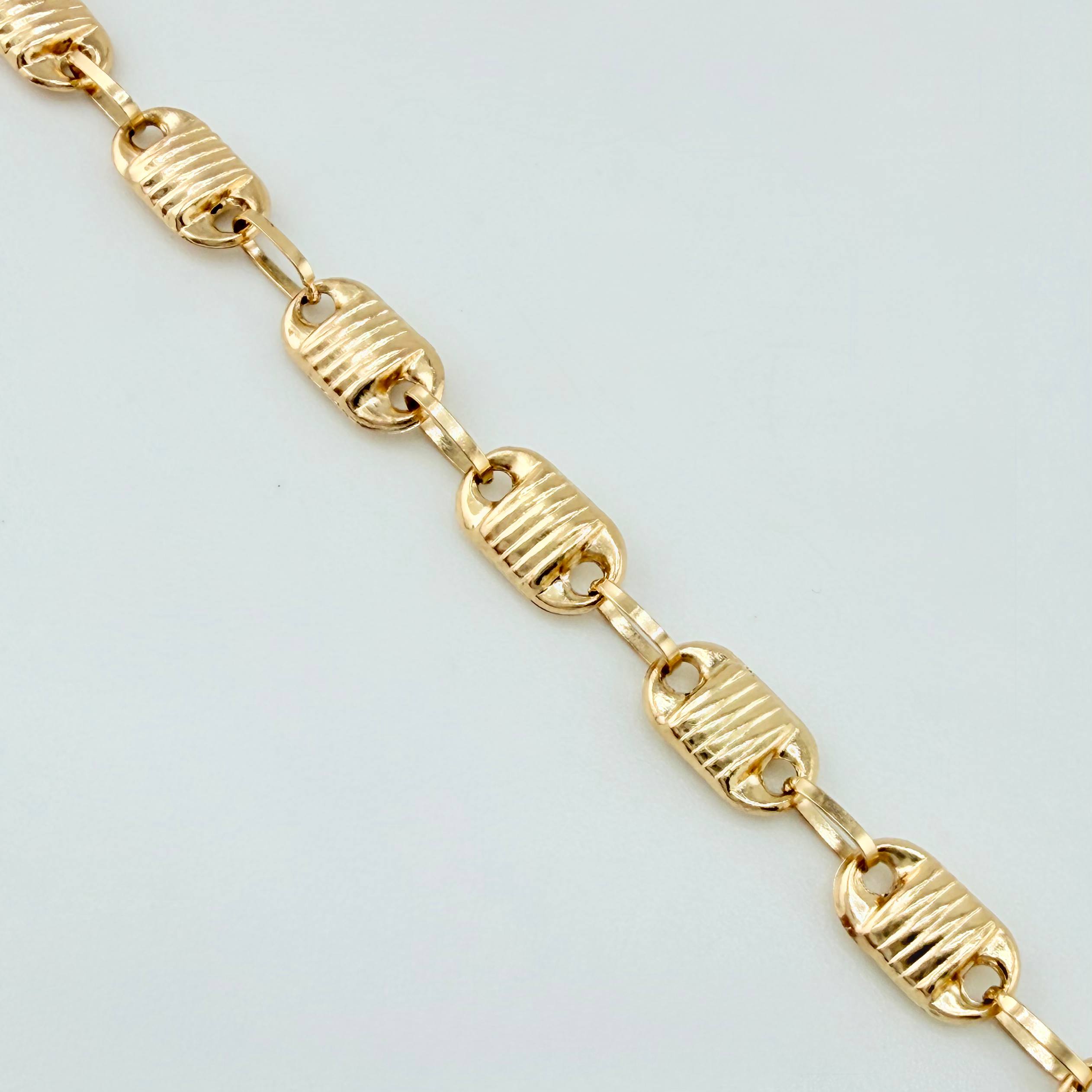 Pulso Rustico Canotillo 3.65gr / 18.5cm / 4.7mm Oro Amarillo 18K ©